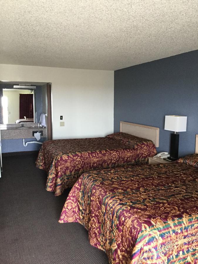 Country Inn Motel Waukomis Εξωτερικό φωτογραφία